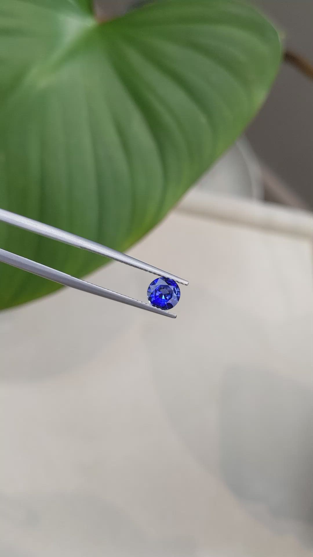 0.83 Ct. Blue Sapphire from Ceylon (Sri Lanka) Size Video