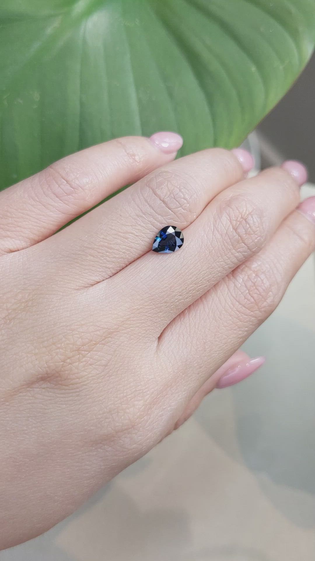 1.13 Ct. Blue Sapphire from Ceylon (Sri Lanka) Size Video