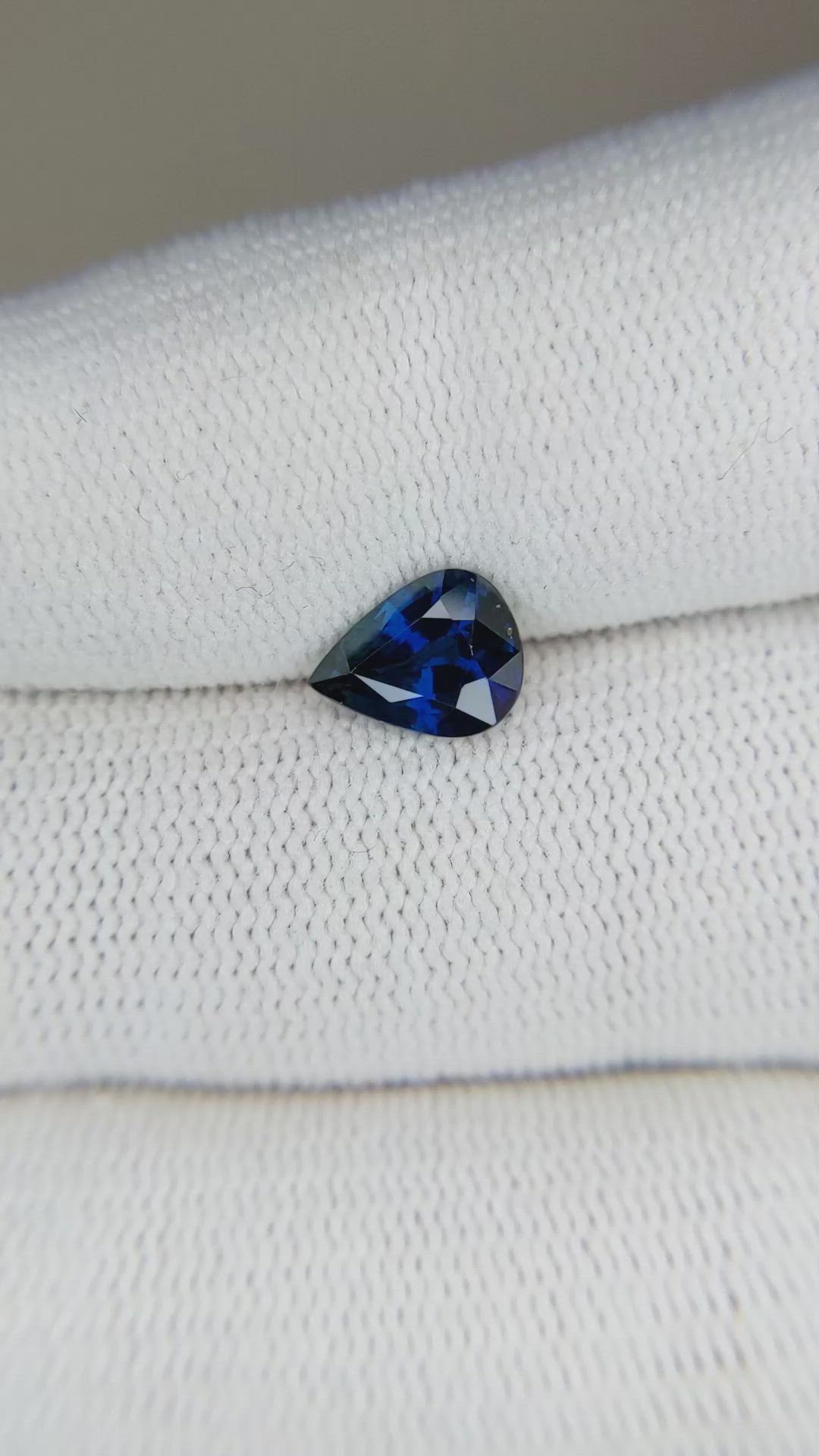 1.29 Ct. Blue Sapphire from Ceylon (Sri Lanka) Size Video