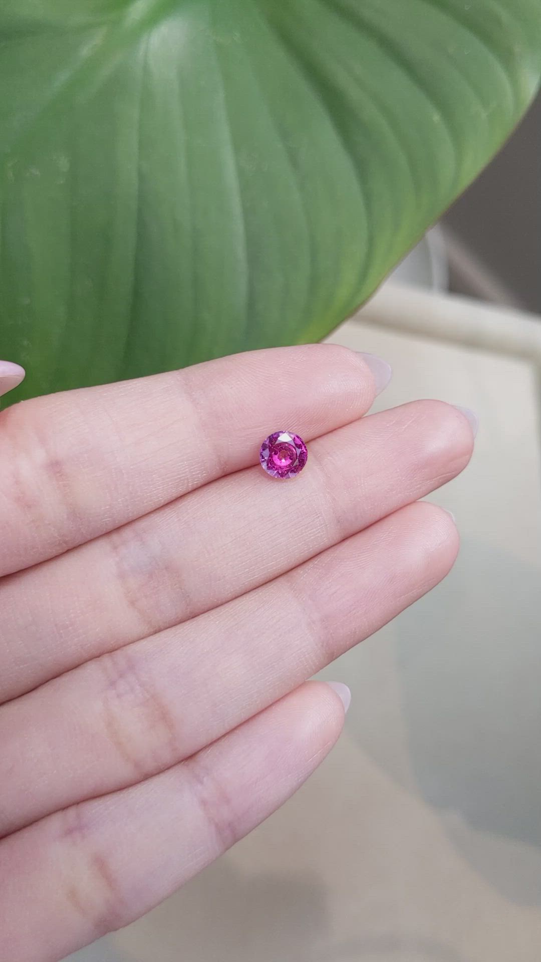 1.01 Ct. Pink Sapphire from Ceylon (Sri Lanka) Size Video