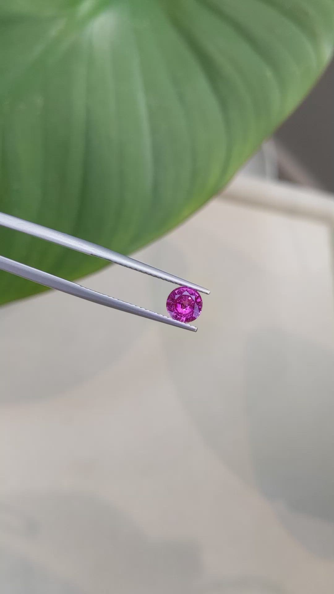 1.01 Ct. Pink Sapphire from Ceylon (Sri Lanka) Size Video