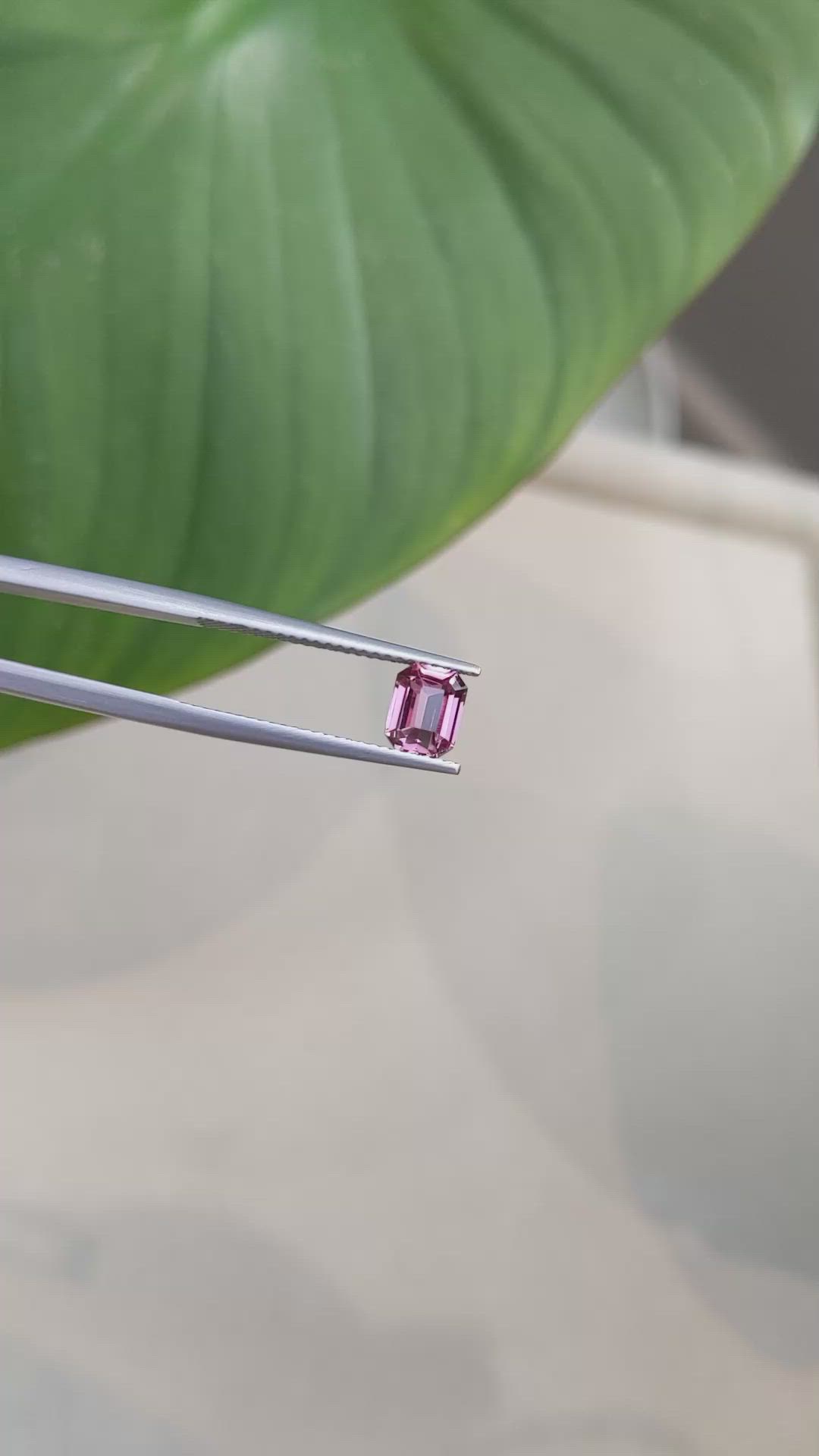 1.21 Ct. Reddish Pink Sapphire from Ceylon (Sri Lanka) Size Video