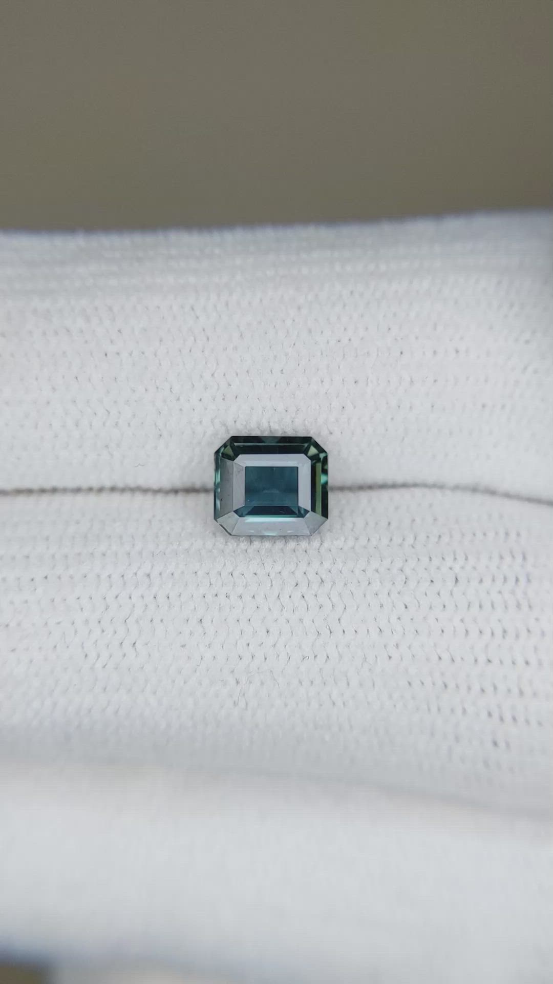 1.10 Ct. Greenish Blue Sapphire from Ceylon (Sri Lanka) Size Video