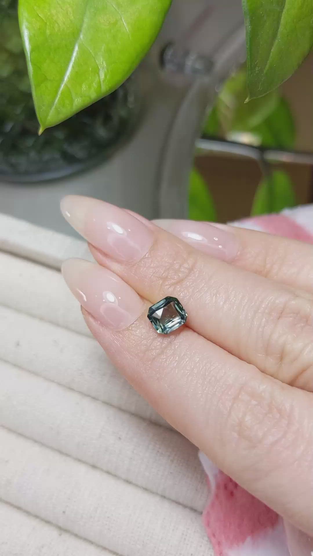 1.56 Ct. Green Sapphire from Ceylon (Sri Lanka) Size Video