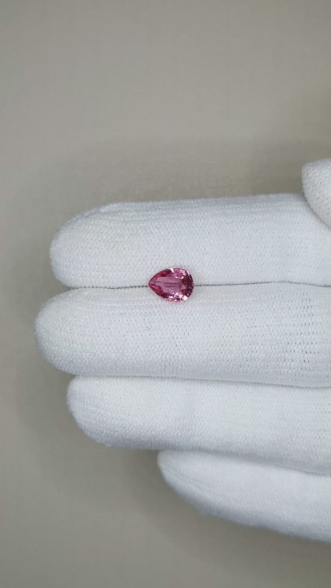 1.08 Ct. Pink Sapphire from Ceylon (Sri Lanka) Size Video