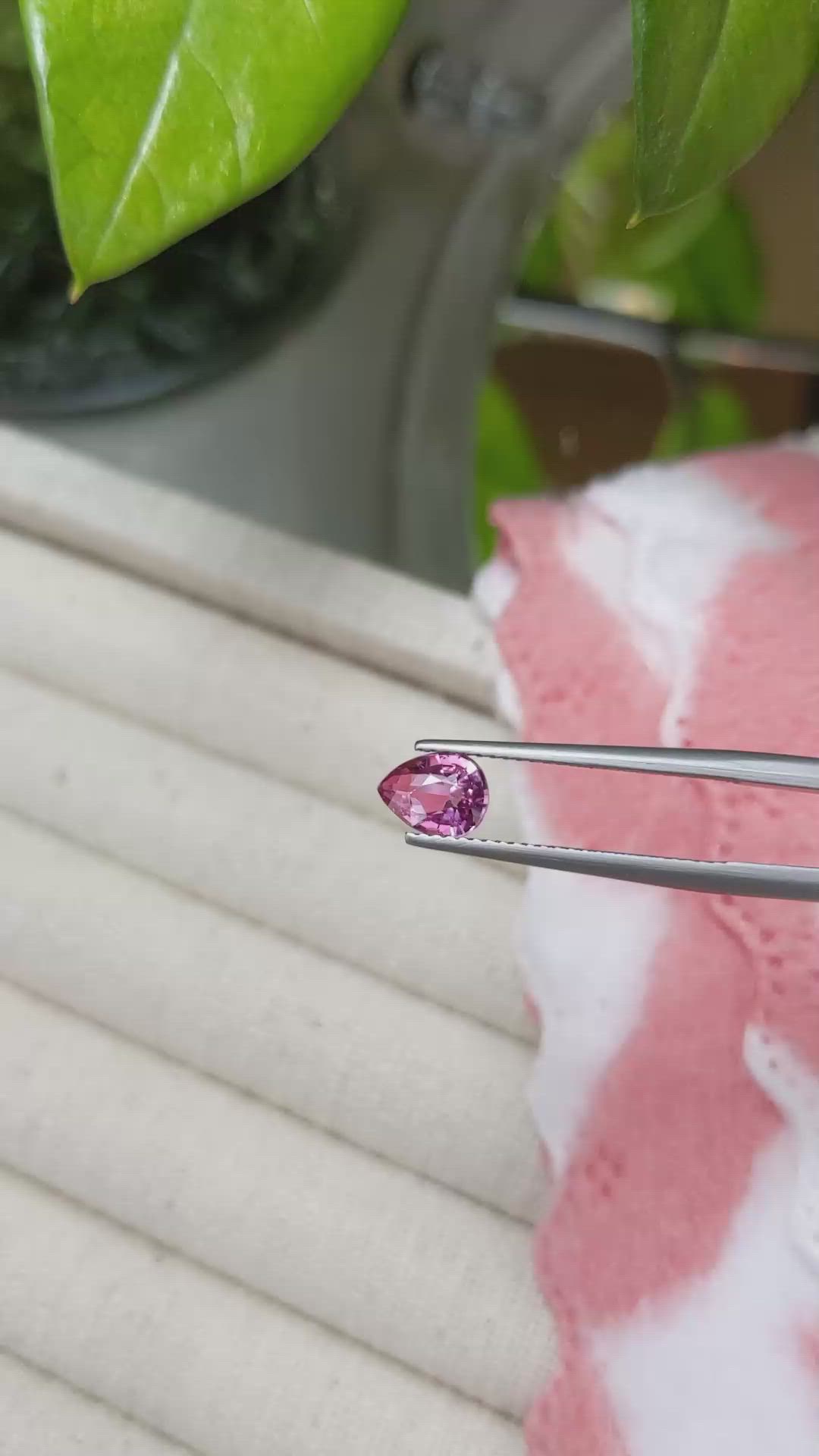 1.08 Ct. Pink Sapphire from Ceylon (Sri Lanka) Size Video