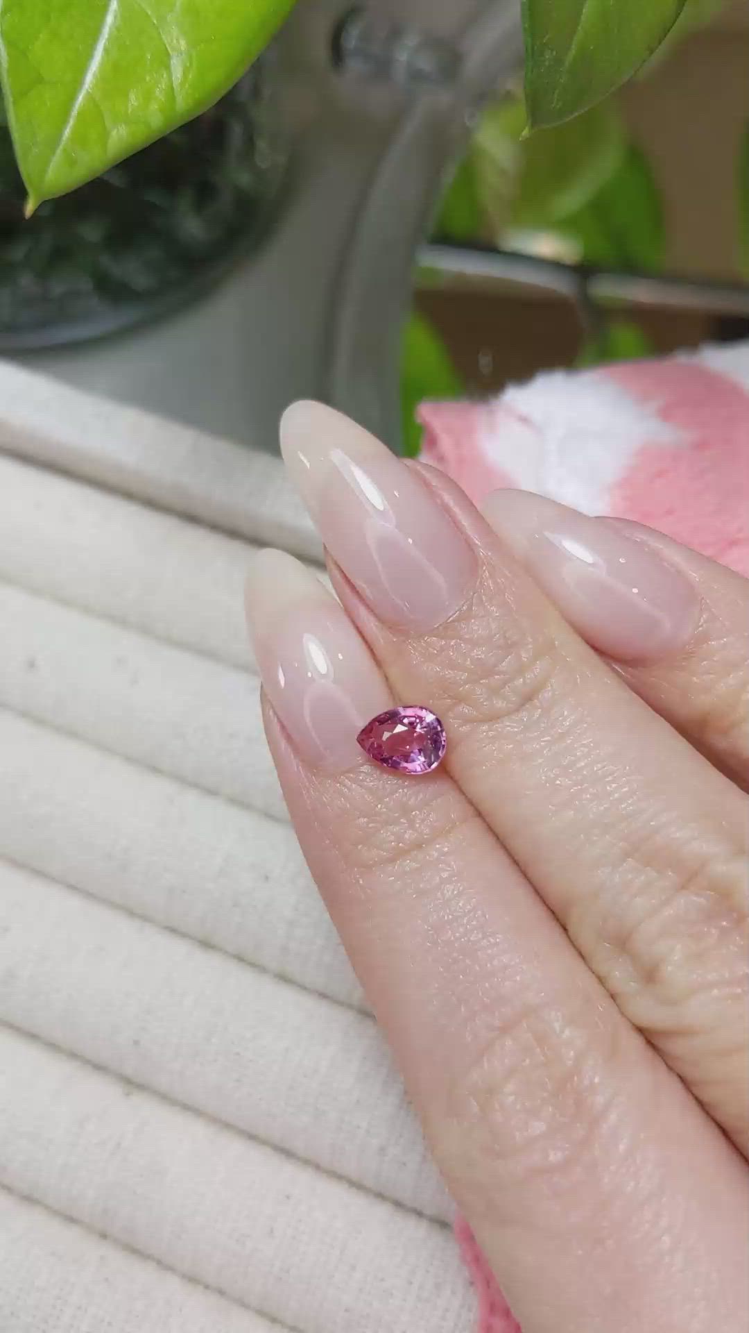 1.08 Ct. Pink Sapphire from Ceylon (Sri Lanka) Size Video