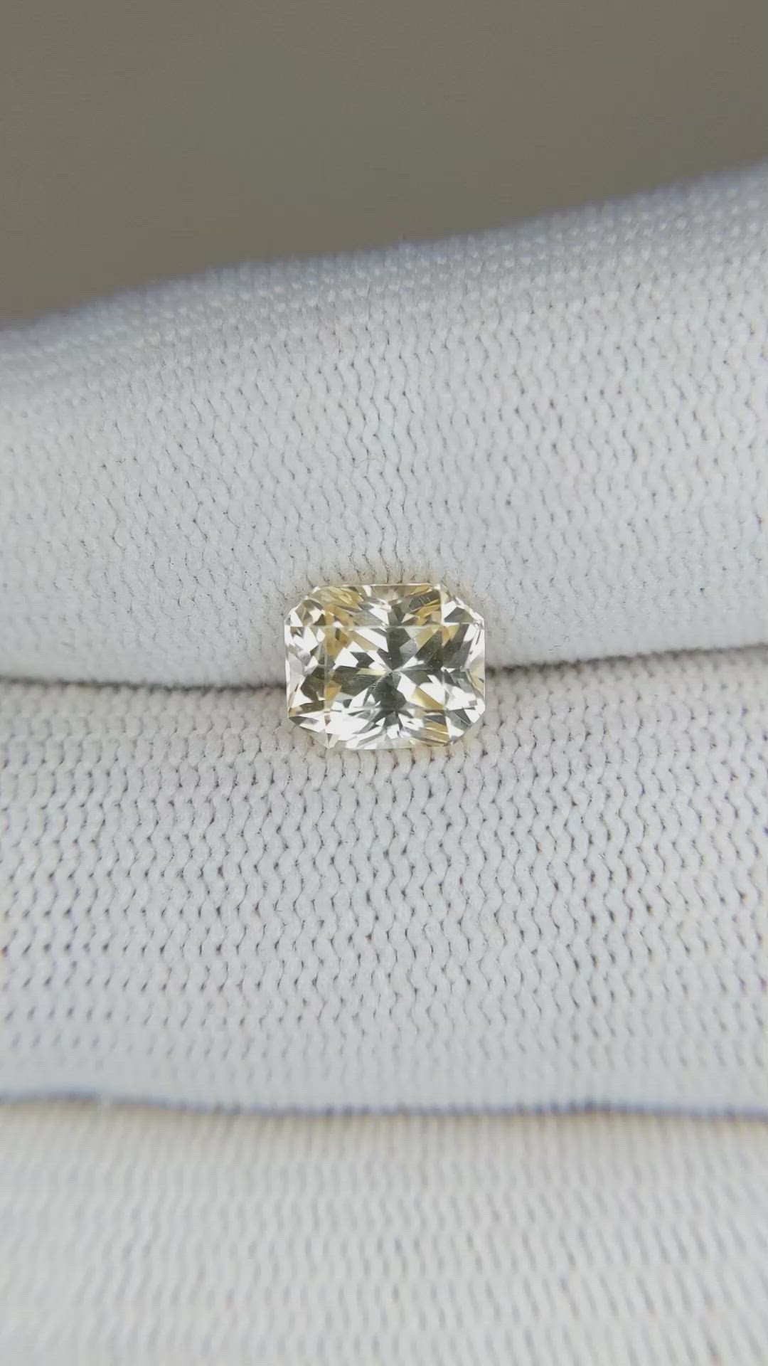 2.08 Ct. Yellow Sapphire from Ceylon (Sri Lanka) Size Video