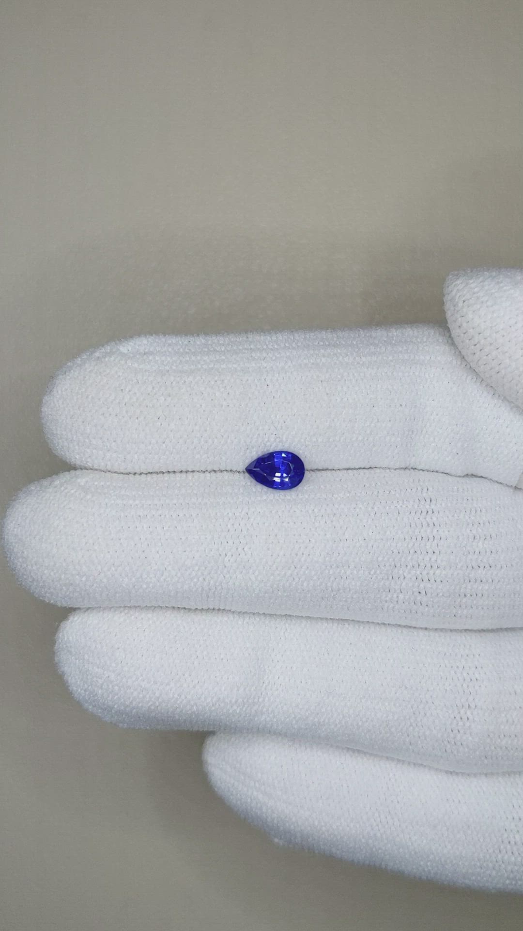 0.52 Ct. Blue Sapphire from Ceylon (Sri Lanka) Size Video