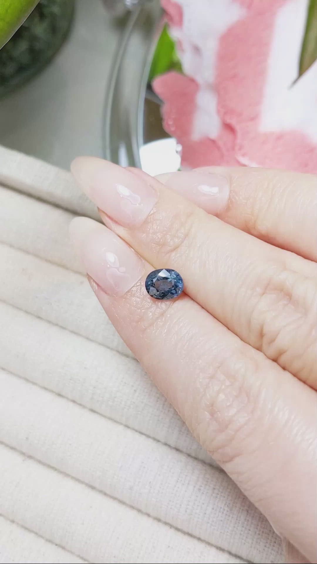 1.27 Ct. Greyish Blue Sapphire from Ceylon (Sri Lanka) Size Video