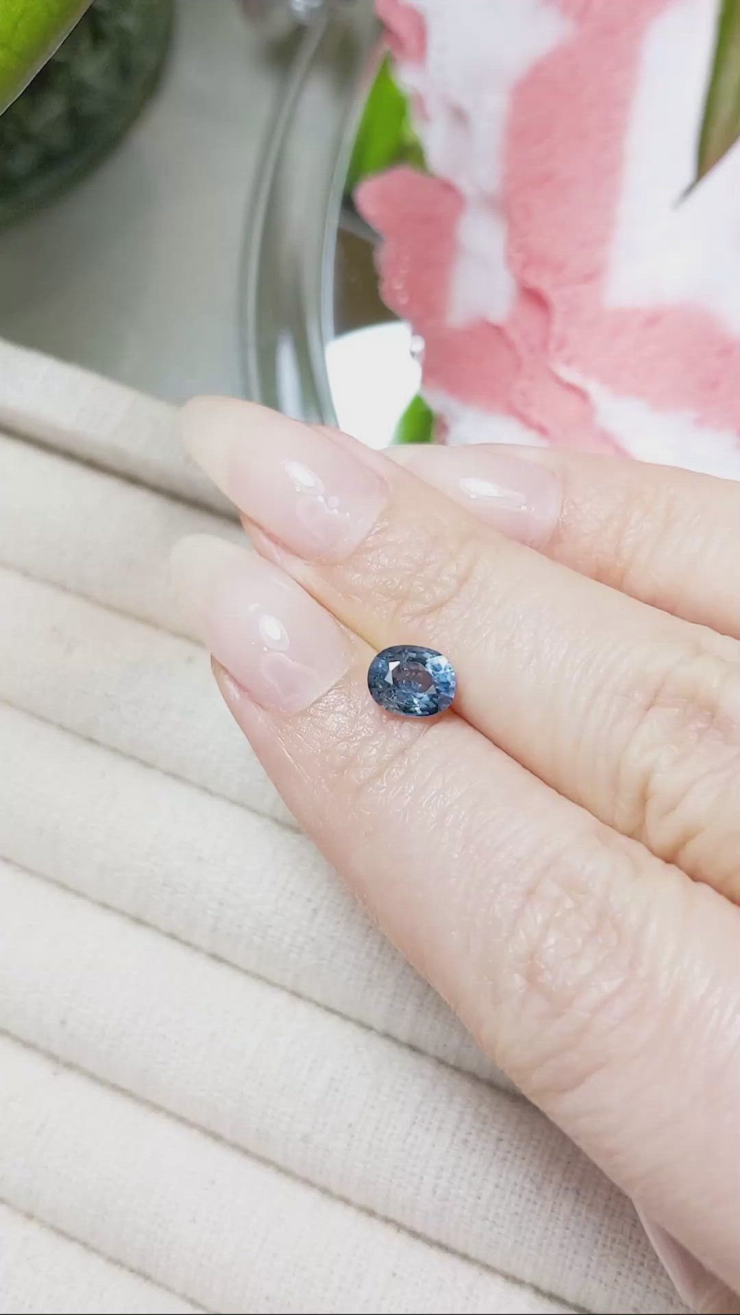 1.27 Ct. Greyish Blue Sapphire from Ceylon (Sri Lanka) Size Video