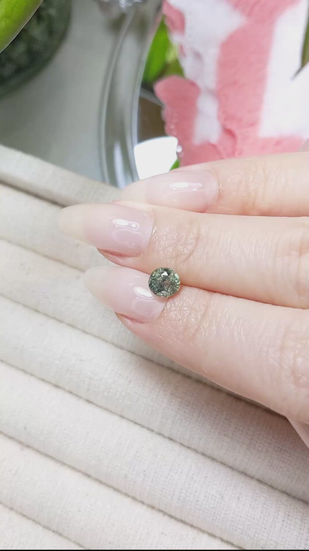 1.26 Ct. Green Sapphire from Ceylon (Sri Lanka) Size Video