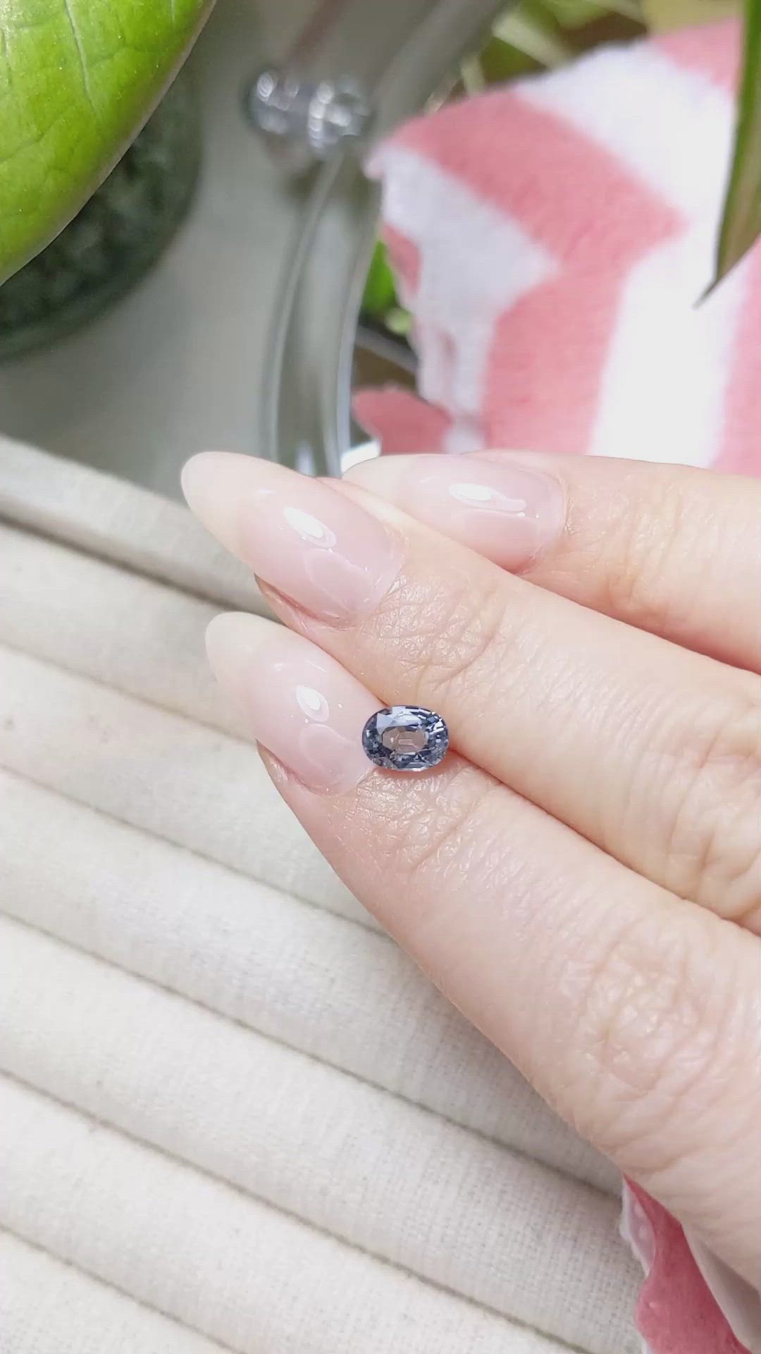 1.13 Ct. Greyish Blue Sapphire from Ceylon (Sri Lanka) Size Video