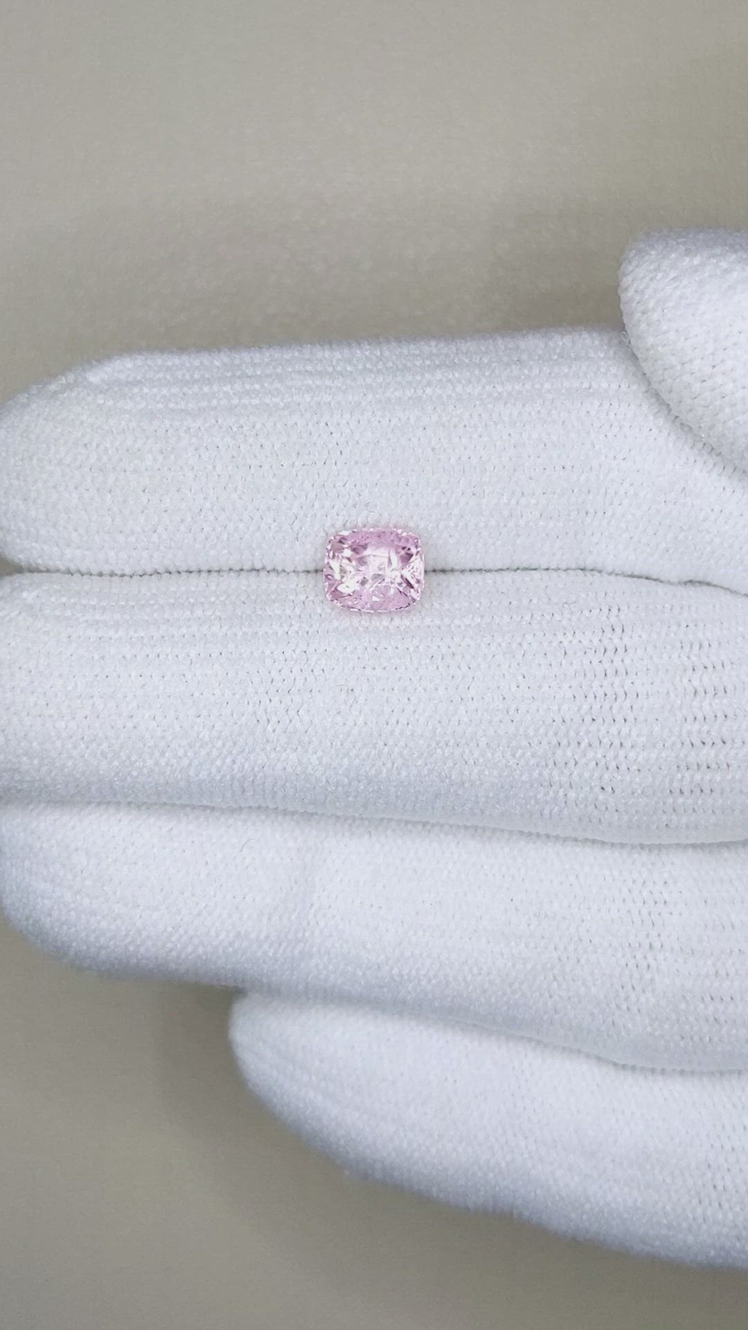1.24 Ct. Pink Sapphire from Ceylon (Sri Lanka) Size Video
