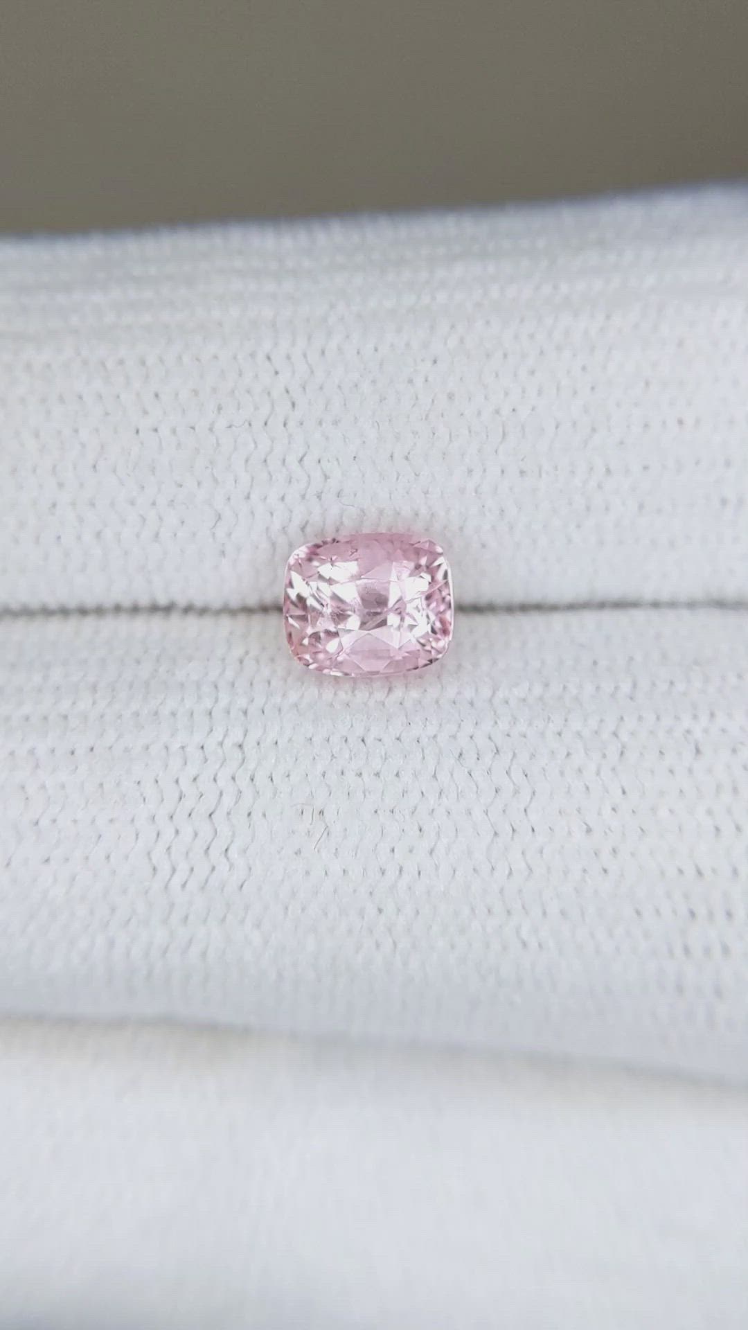 1.24 Ct. Pink Sapphire from Ceylon (Sri Lanka) Size Video
