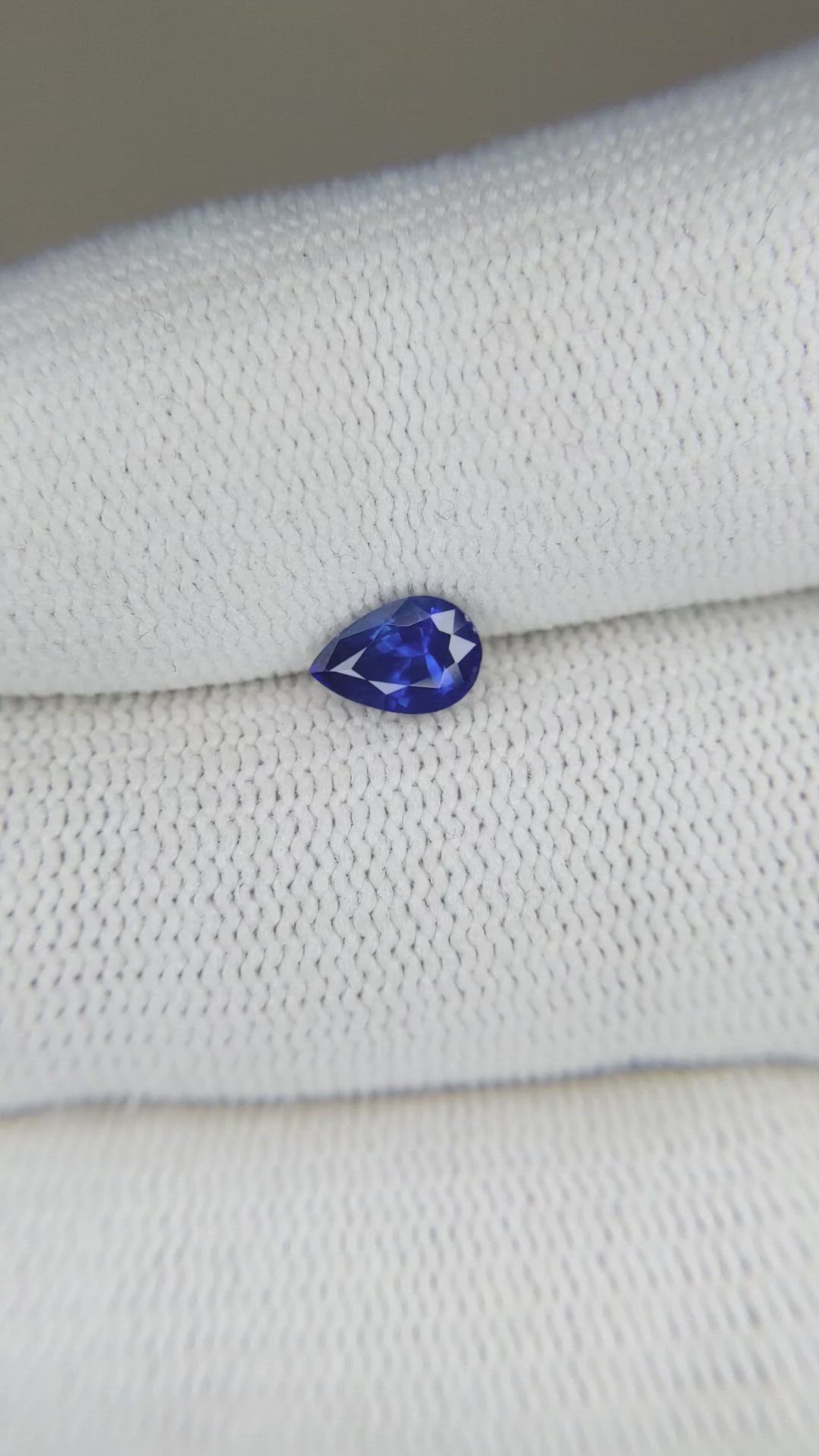 0.74 Ct. Blue Sapphire from Ceylon (Sri Lanka) Size Video