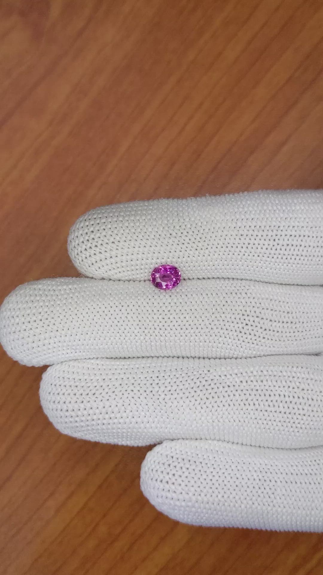 0.71 Ct. Purplish Pink Sapphire from Ceylon (Sri Lanka) Size Video