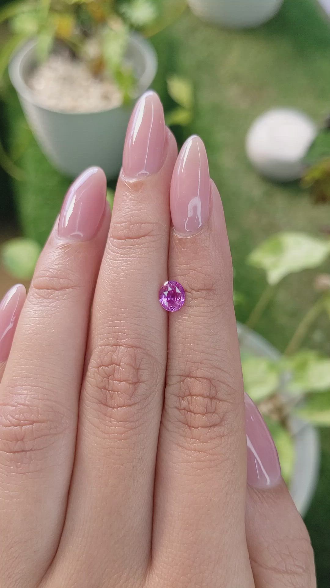 0.89 Ct. Purplish Pink Sapphire from Ceylon (Sri Lanka) Size Video