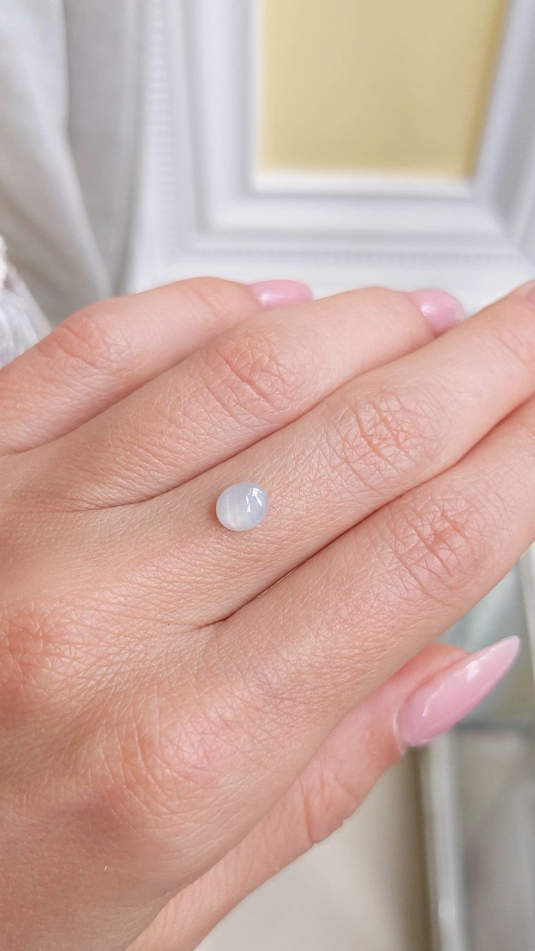 1.09 Ct. White Star Sapphire from Ceylon (Sri Lanka) Size Video