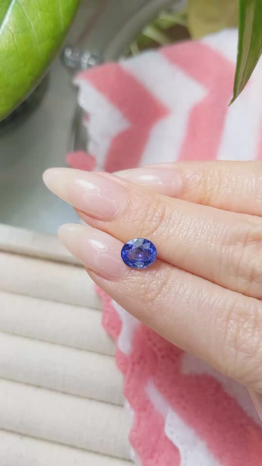 2.22 Ct. Blue Sapphire from Ceylon (Sri Lanka) Size Video