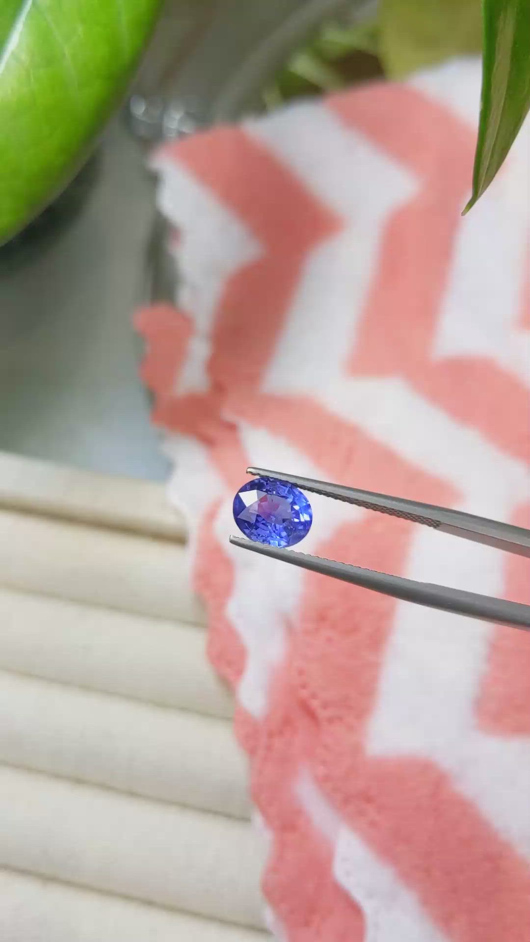 2.22 Ct. Blue Sapphire from Ceylon (Sri Lanka) Size Video