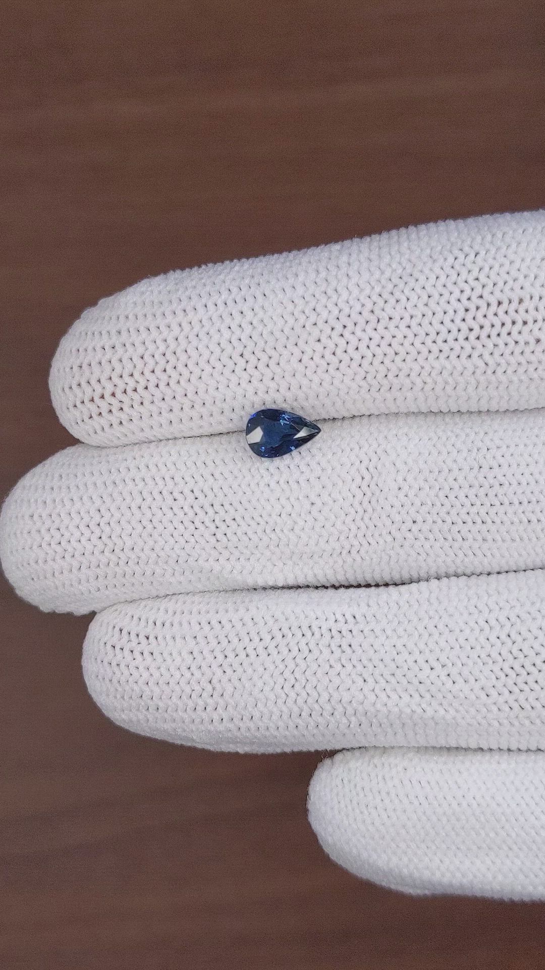 1.07 Ct. Blue Sapphire from Madagascar Size Video