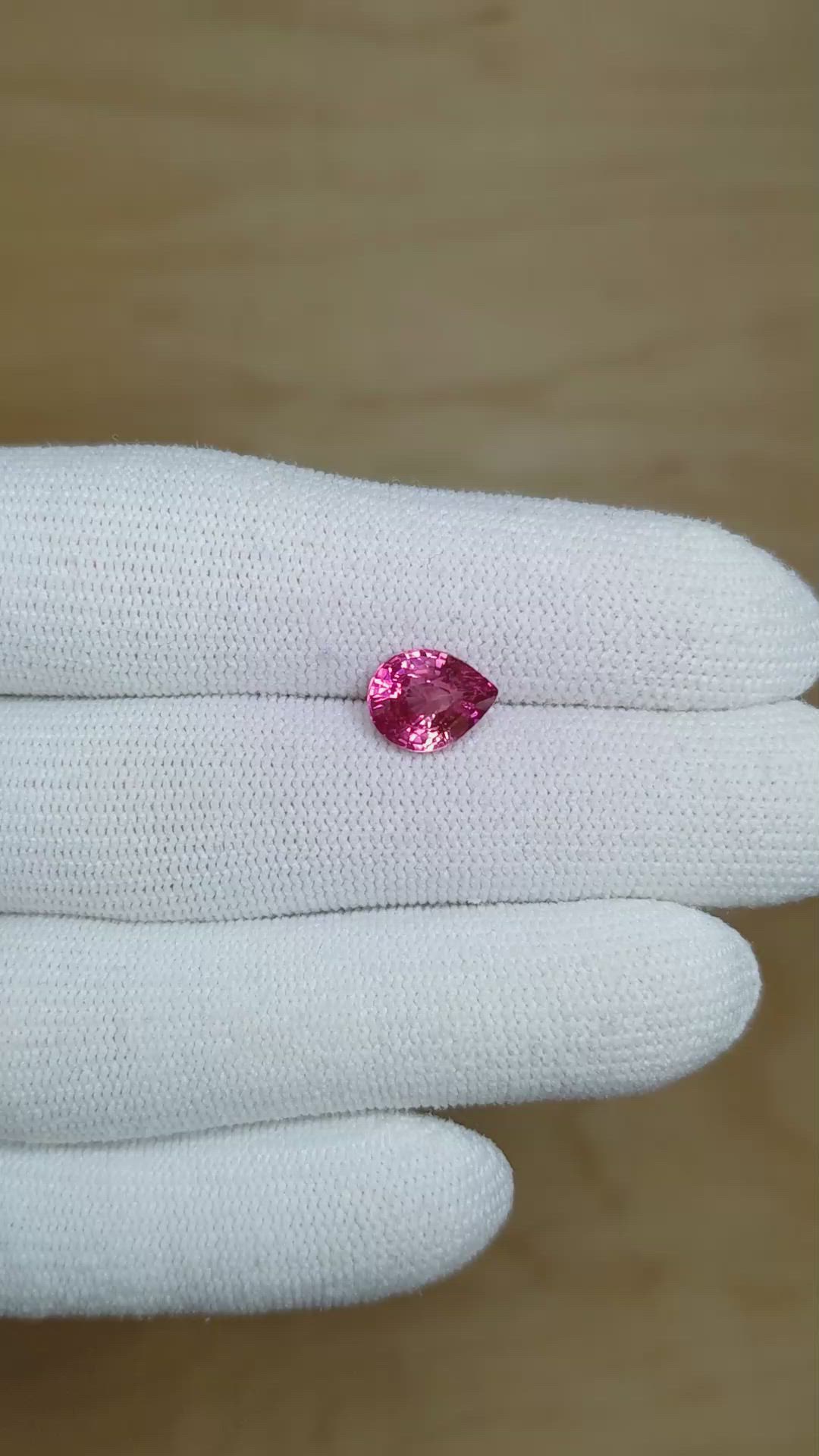 2.68 Ct. Purplish Pink Sapphire from Ceylon (Sri Lanka) Size Video