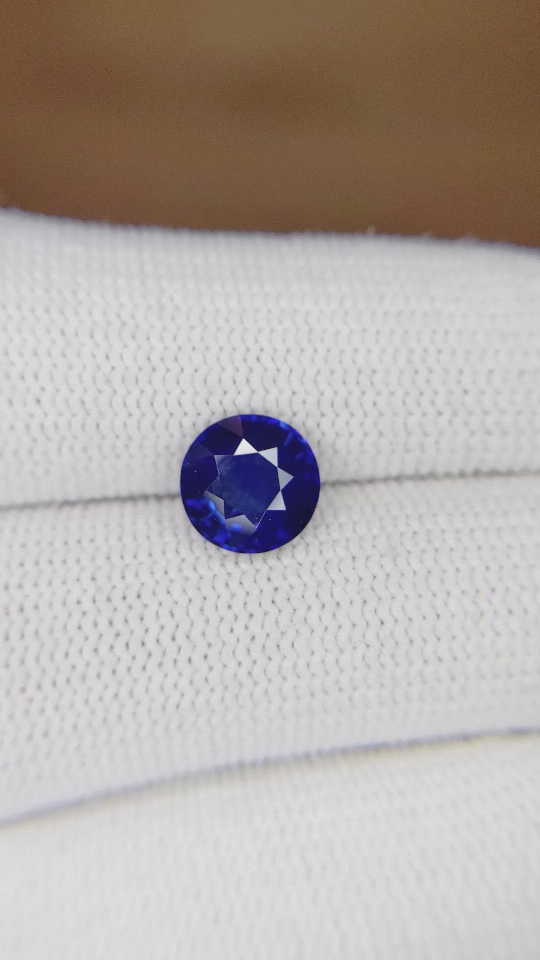 2.03 Ct. Blue Sapphire from Ceylon (Sri Lanka) Size Video