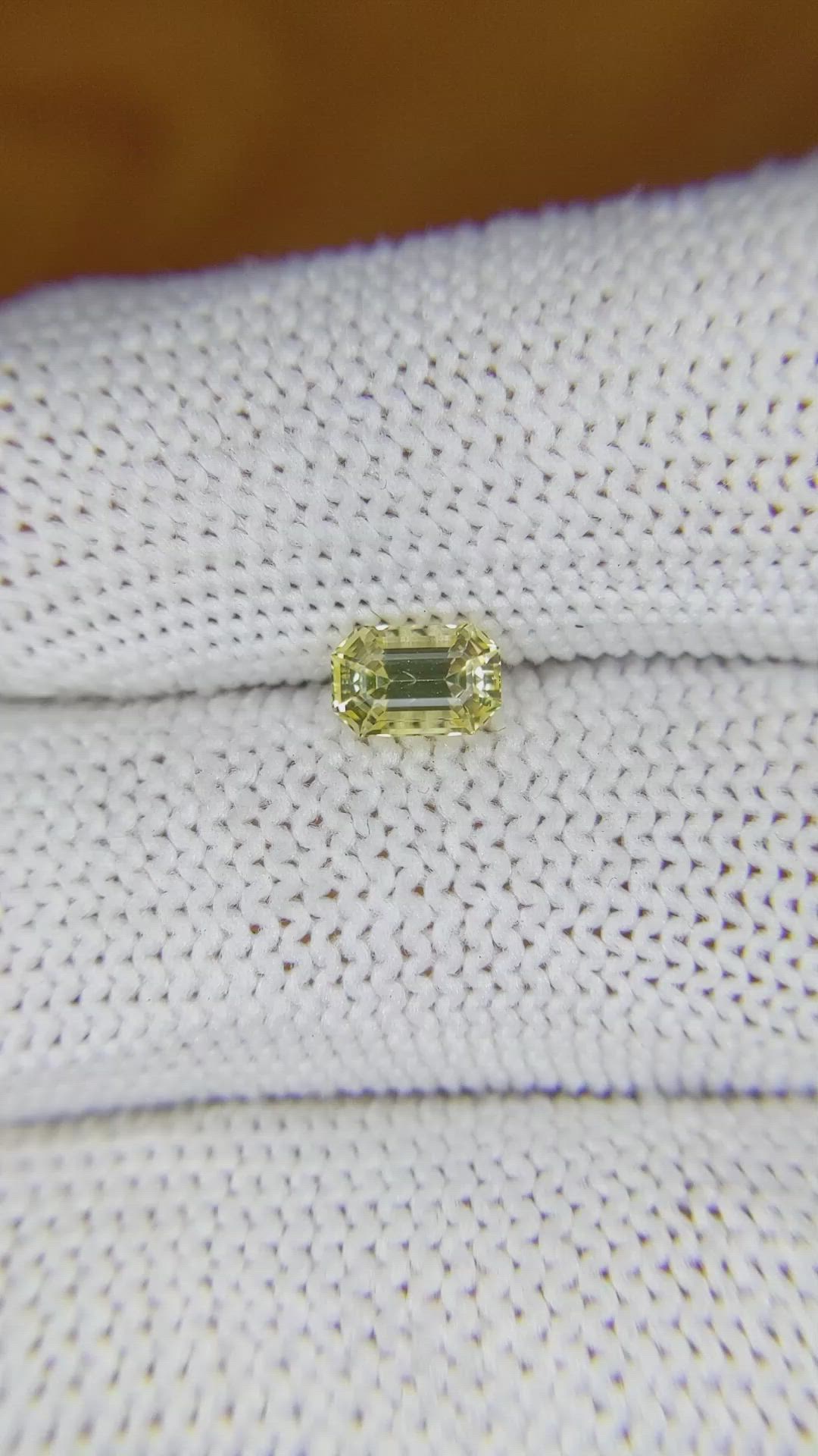 0.94 Ct. Yellow Sapphire from Ceylon (Sri Lanka) Size Video