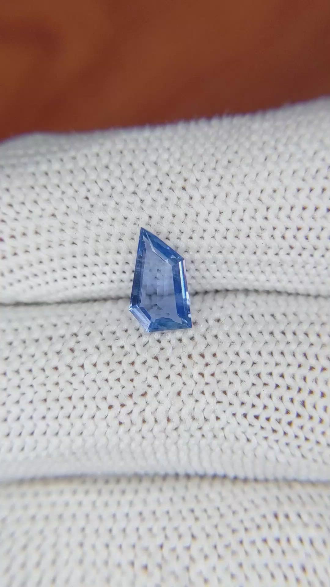 1.11 Ct. Blue Sapphire from Ceylon (Sri Lanka) Size Video
