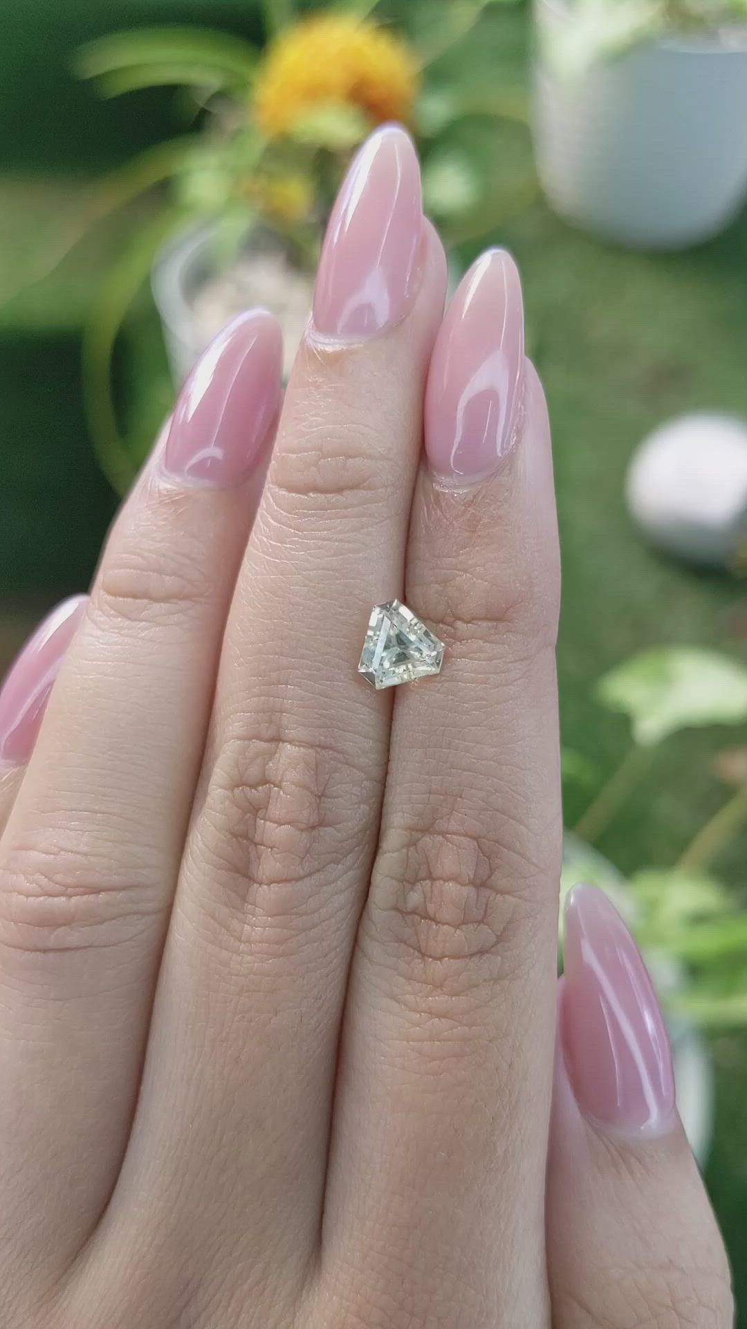 1.30 Ct. Yellow Sapphire from Ceylon (Sri Lanka) Size Video