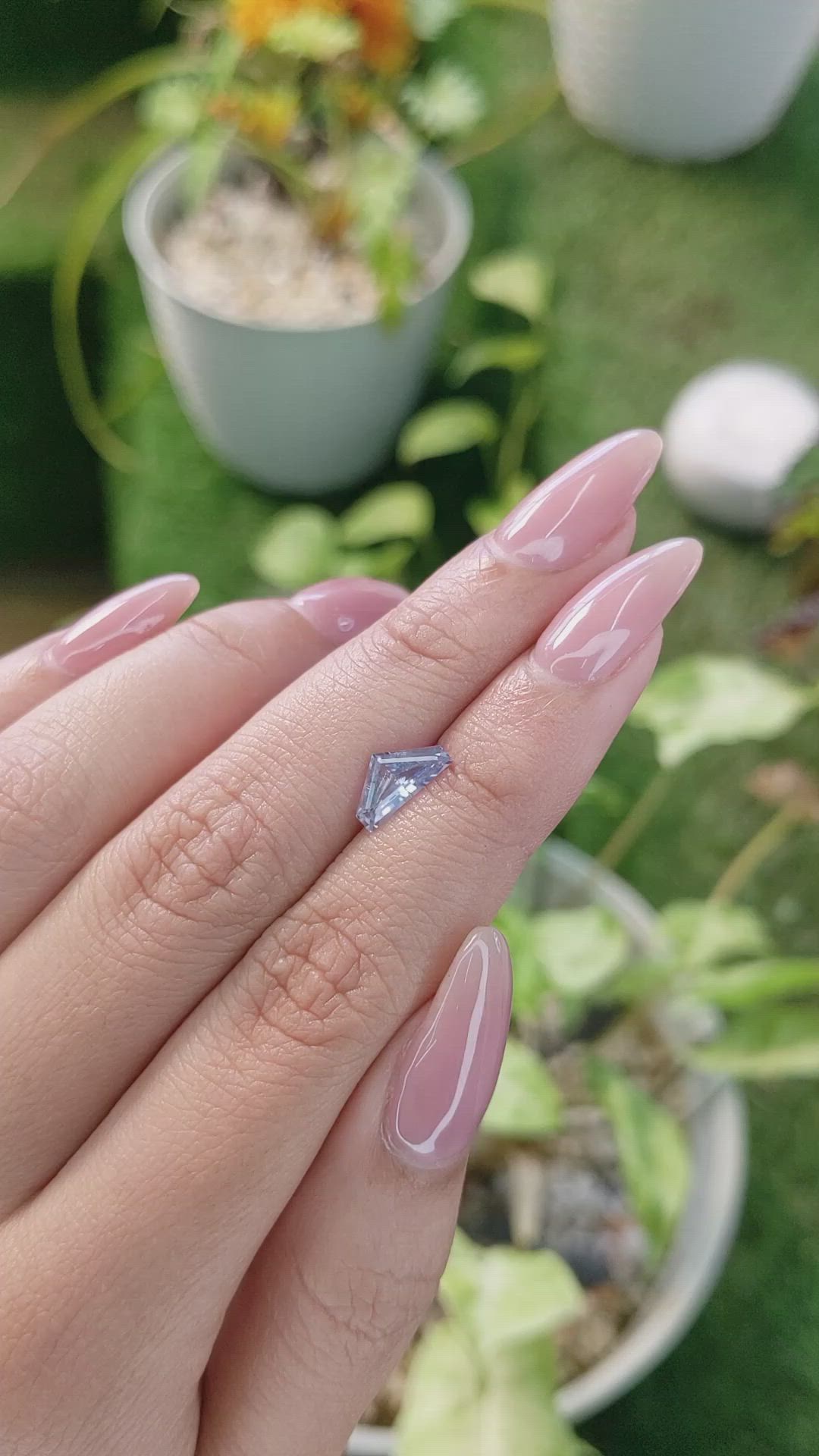 1.05 Ct. Blue Sapphire from Ceylon (Sri Lanka) Size Video