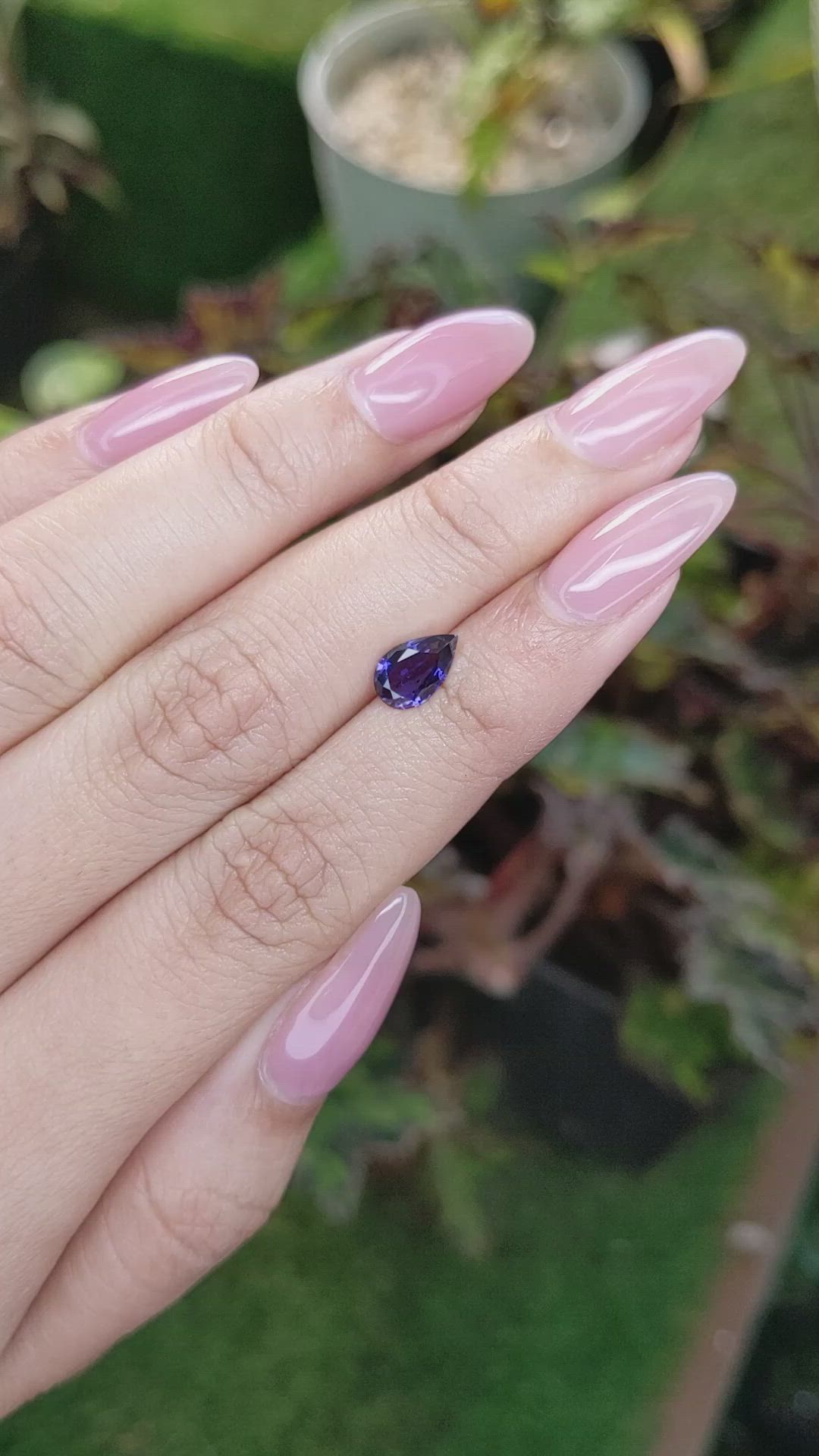 1.15 Ct. Violet Sapphire from Ceylon (Sri Lanka) Size Video