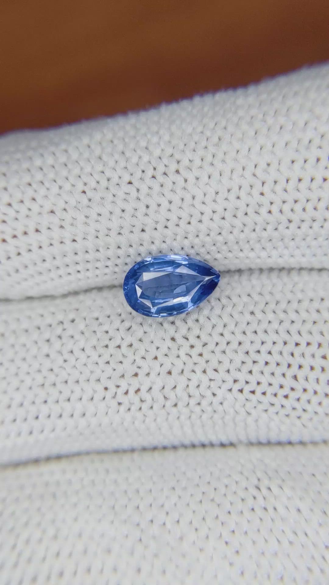 1.65 Ct. Blue Sapphire from Ceylon (Sri Lanka) Size Video