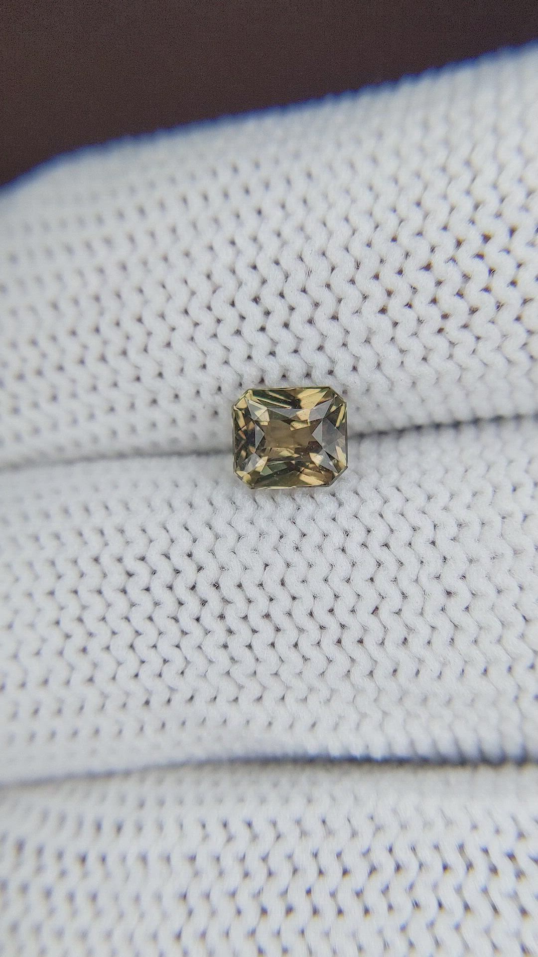 1.02 Ct. Greenish Brown Sapphire from Ceylon (Sri Lanka) Size Video