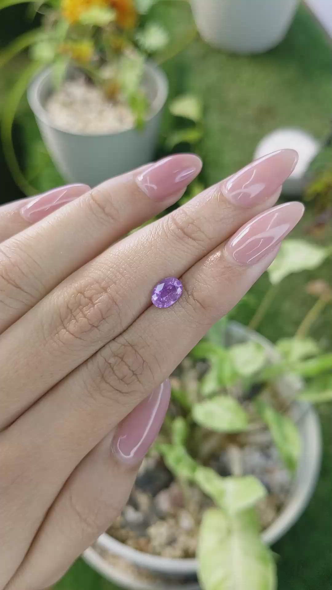 1.07 Ct. Pinkish Purple Sapphire from Ceylon (Sri Lanka) Size Video