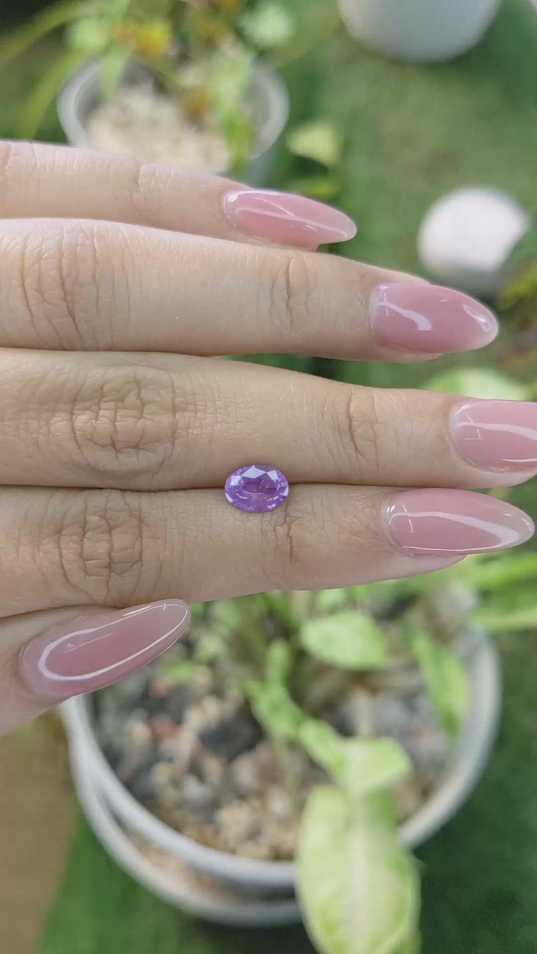 1.07 Ct. Pinkish Purple Sapphire from Ceylon (Sri Lanka) Size Video