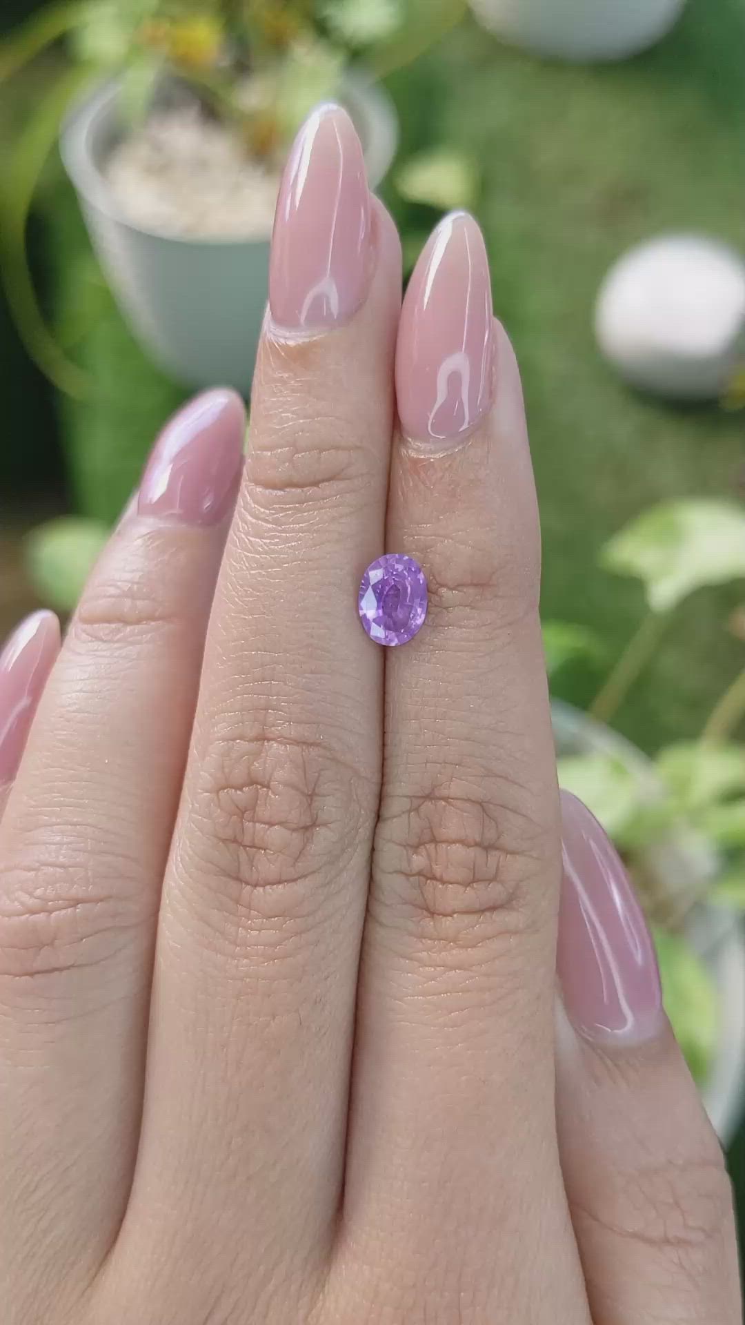 1.07 Ct. Pinkish Purple Sapphire from Ceylon (Sri Lanka) Size Video