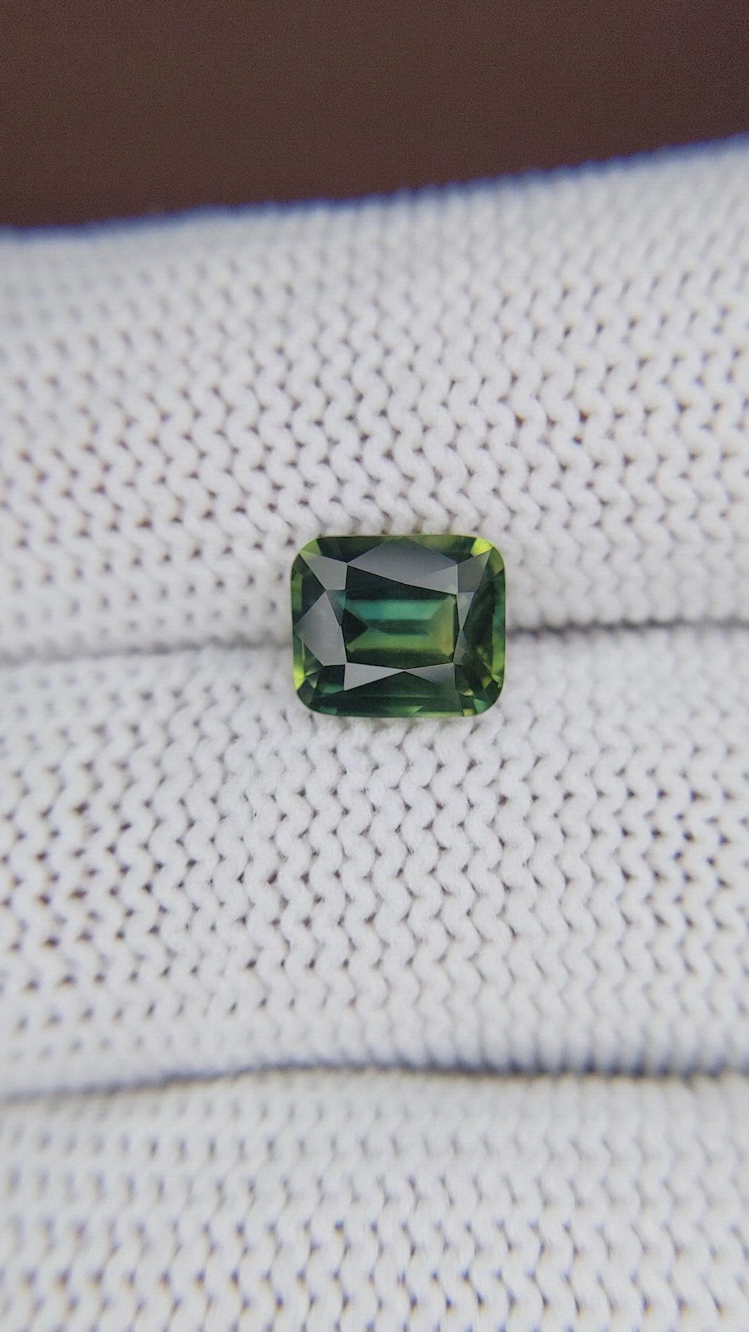 2.10 Ct. Bi Color Sapphire from Madagascar Size Video