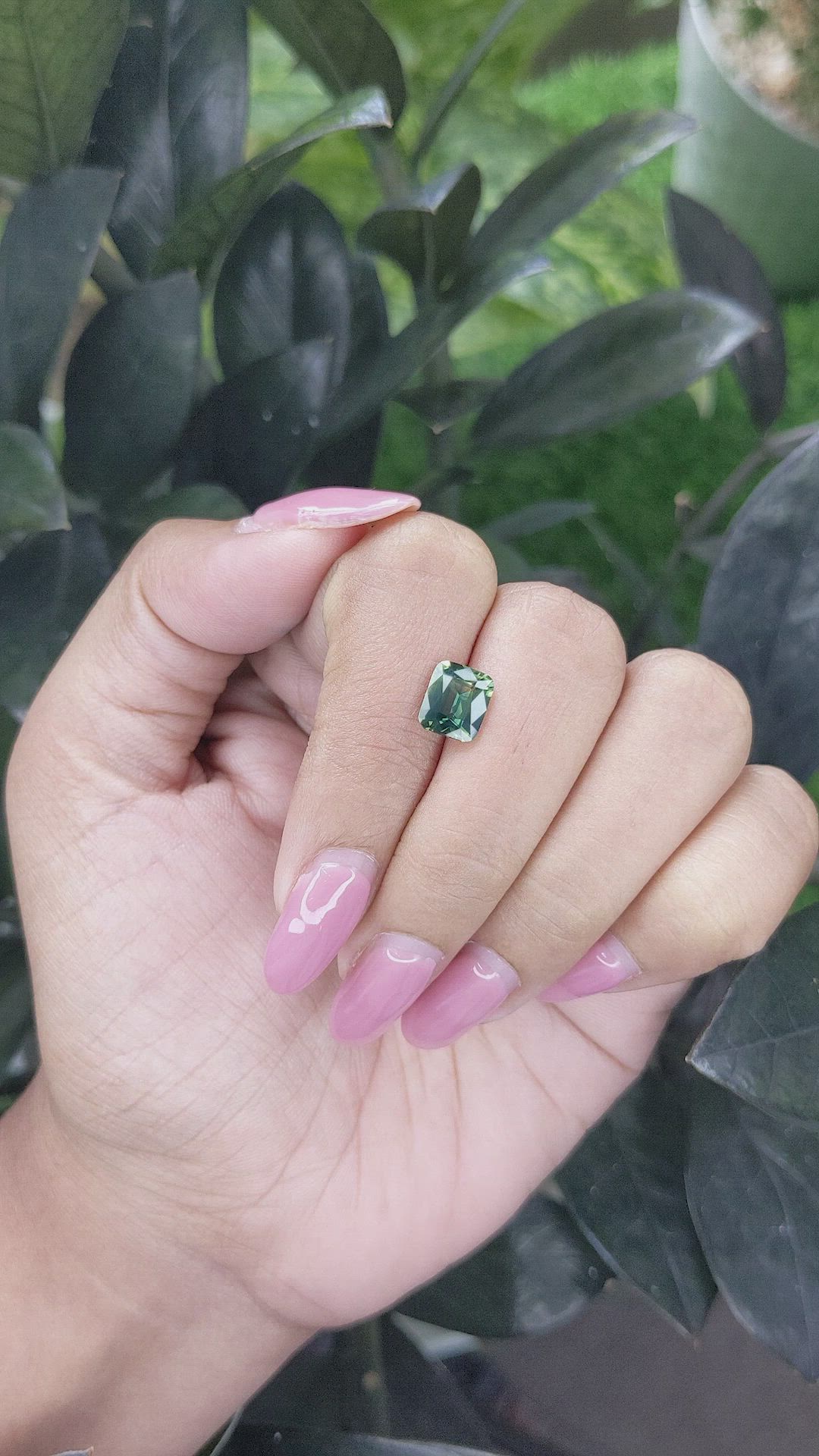 2.10 Ct. Bi Color Sapphire from Madagascar Size Video