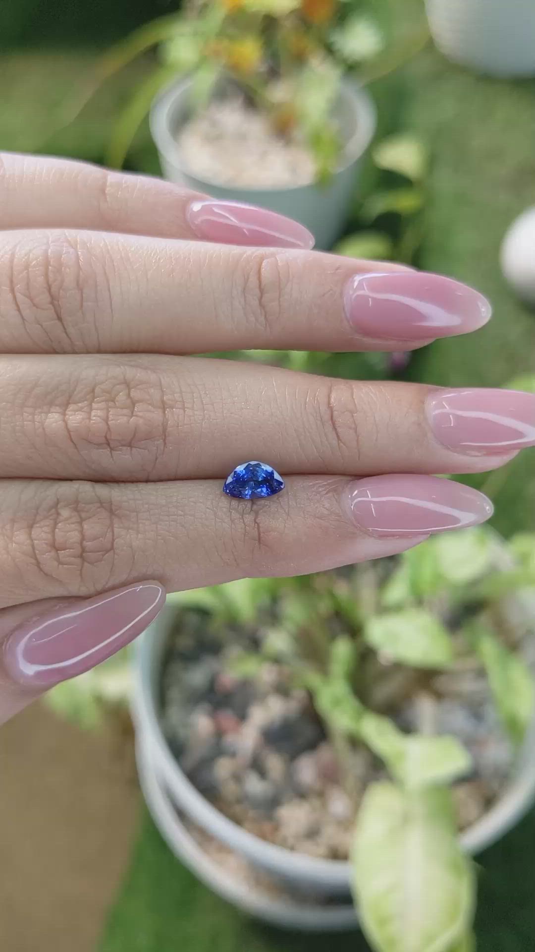 1.08 Ct. Blue Sapphire from Ceylon (Sri Lanka) Size Video