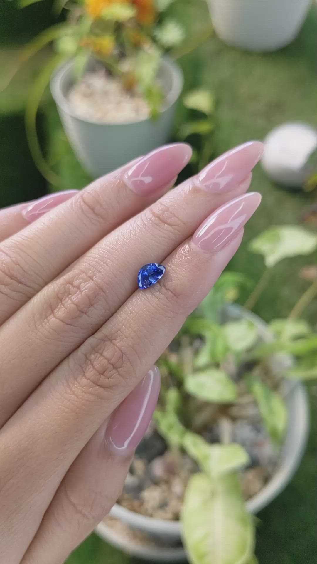 1.08 Ct. Blue Sapphire from Ceylon (Sri Lanka) Size Video