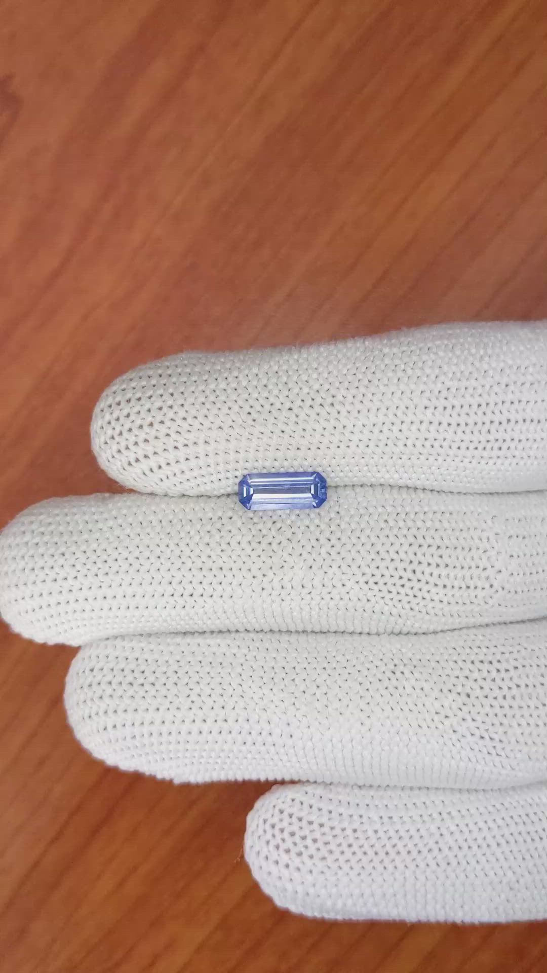 1.08 Ct. Blue Sapphire from Ceylon (Sri Lanka) Size Video