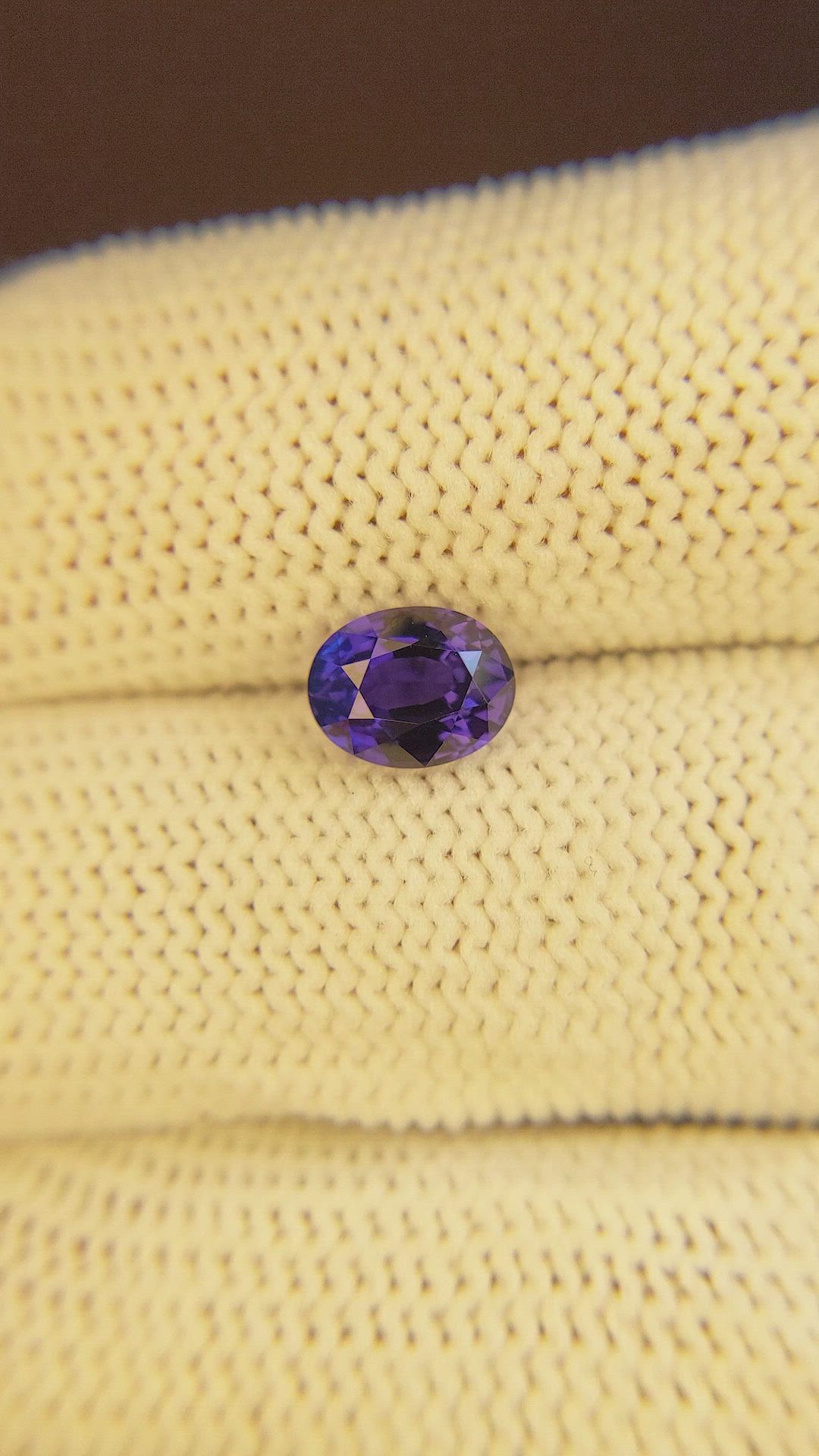 1.60 Ct. Color Change Sapphire from Ceylon (Sri Lanka) Size Video