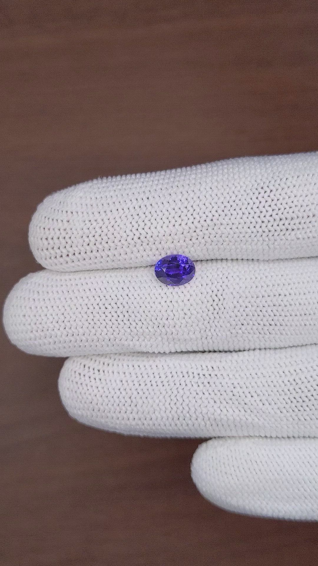 1.60 Ct. Color Change Sapphire from Ceylon (Sri Lanka) Size Video