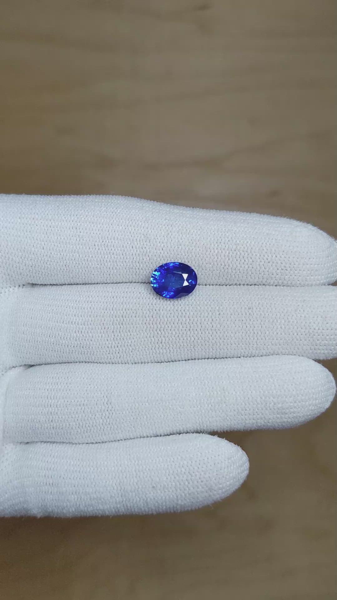 3.01 Ct. Blue Sapphire from Ceylon (Sri Lanka) Size Video