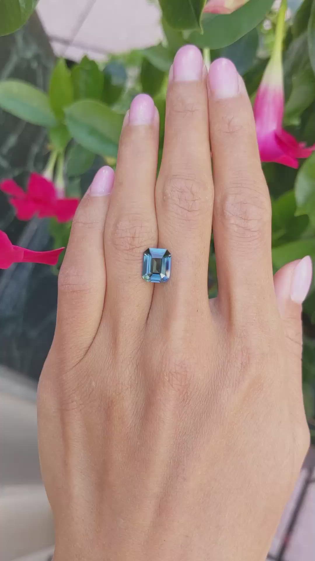3.16 Ct. Bluish Green Sapphire from Ceylon (Sri Lanka) Size Video