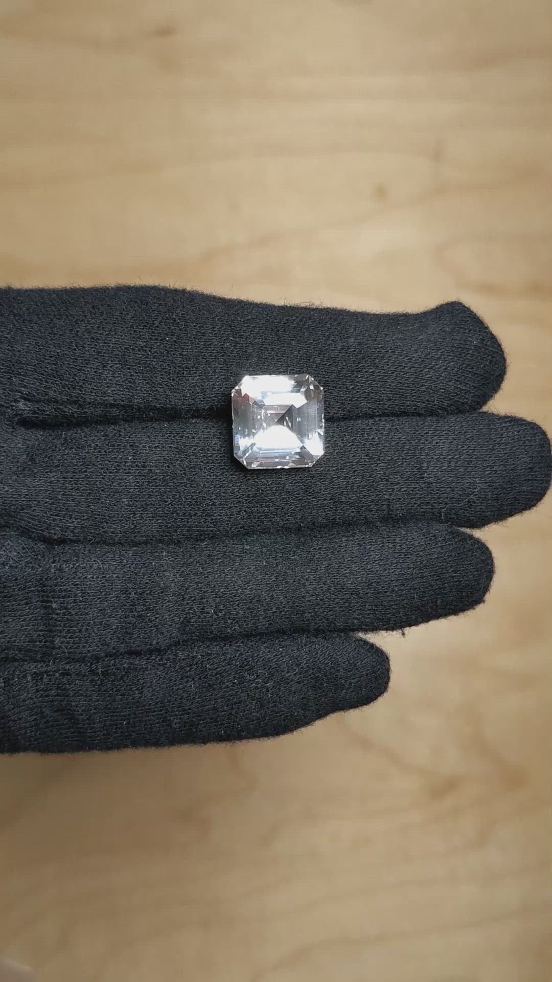 12.01 Ct. White Sapphire from Ceylon (Sri Lanka) Size Video