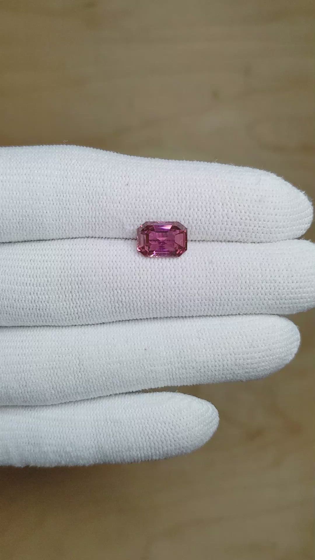 3.05 Ct. Pink Sapphire from Ceylon (Sri Lanka) Size Video