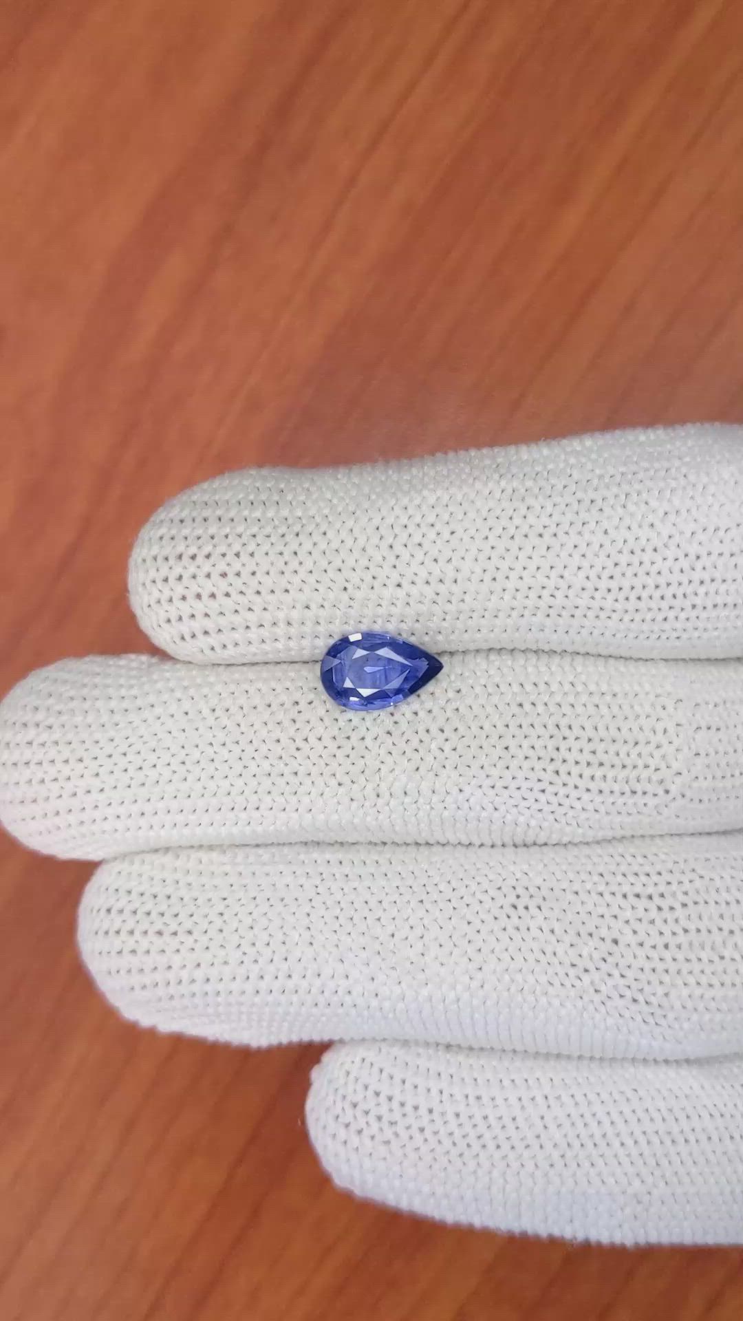 1.35 Ct. Blue Sapphire from Ceylon (Sri Lanka) Size Video